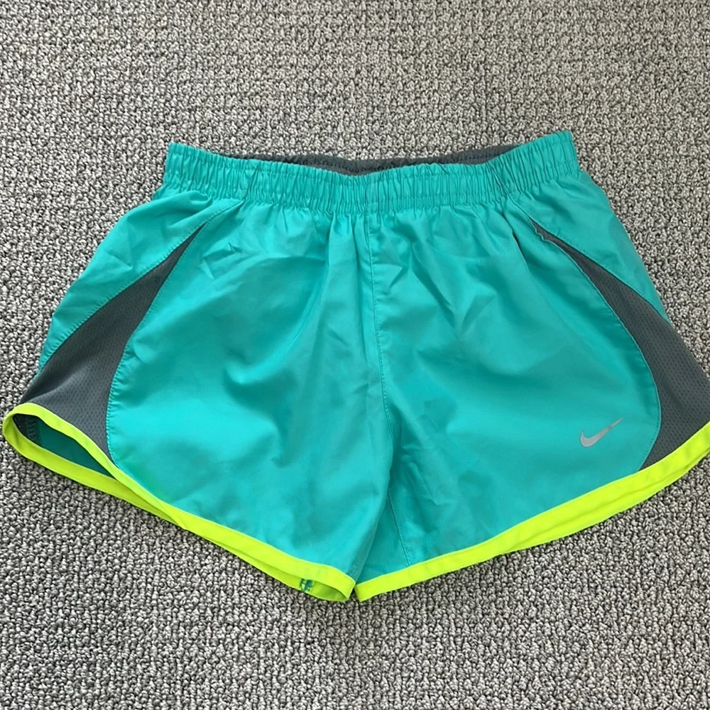 Girls Nike Bottoms Bundle - Picture 6 of 13